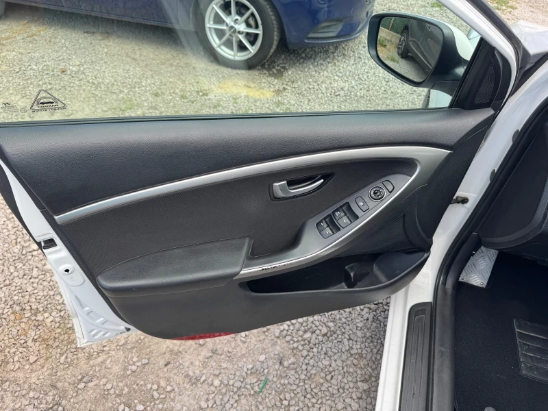 Hyundai I30 LED* 1.4 bi fuel 99hp* KLIMA* 9.2013г* ЕВРО 5в, снимка 5 - Автомобили и джипове - 51182507