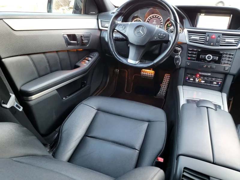 Mercedes-Benz E 350 CDI 4-matic AMG , снимка 11 - Автомобили и джипове - 52700556
