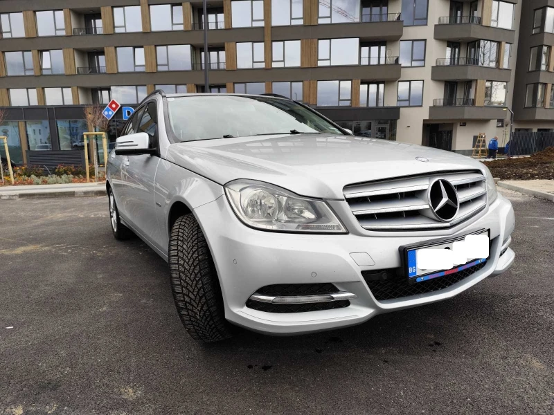 Mercedes-Benz C 180, снимка 3 - Автомобили и джипове - 52594159