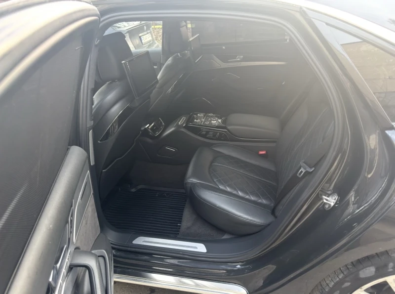 Audi A8, снимка 12 - Автомобили и джипове - 52656807