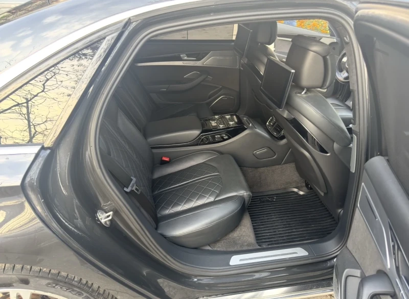 Audi A8, снимка 14 - Автомобили и джипове - 52656807