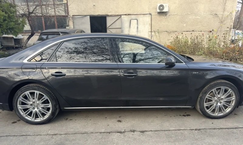 Audi A8, снимка 5 - Автомобили и джипове - 52656807