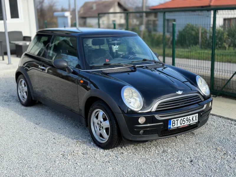 Mini Cooper 1.6i* 90кс* КЛИМАТИК* НОВИ ГУМИ 