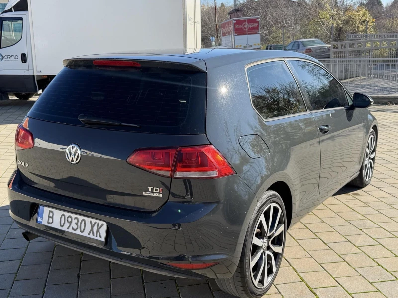 VW Golf 1.6 TDI Като нов, снимка 6 - Автомобили и джипове - 52925129
