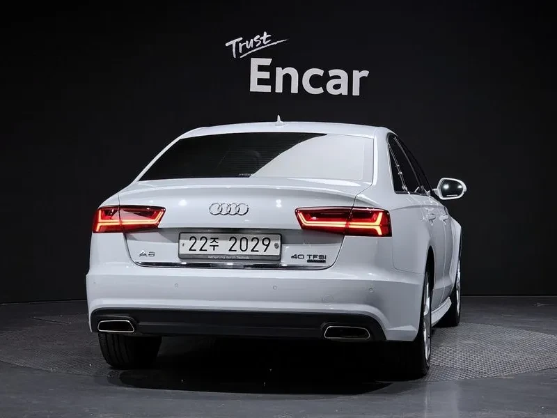 Audi A6 2.0 TFSI Quattro - САМО 30% АВАНС, снимка 4 - Автомобили и джипове - 56293610
