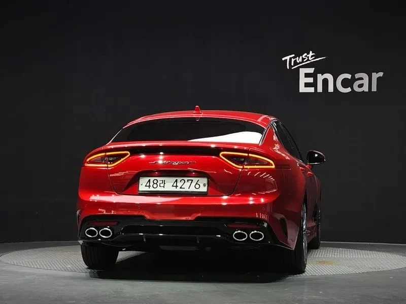 Kia Stinger, снимка 4 - Автомобили и джипове - 56689212