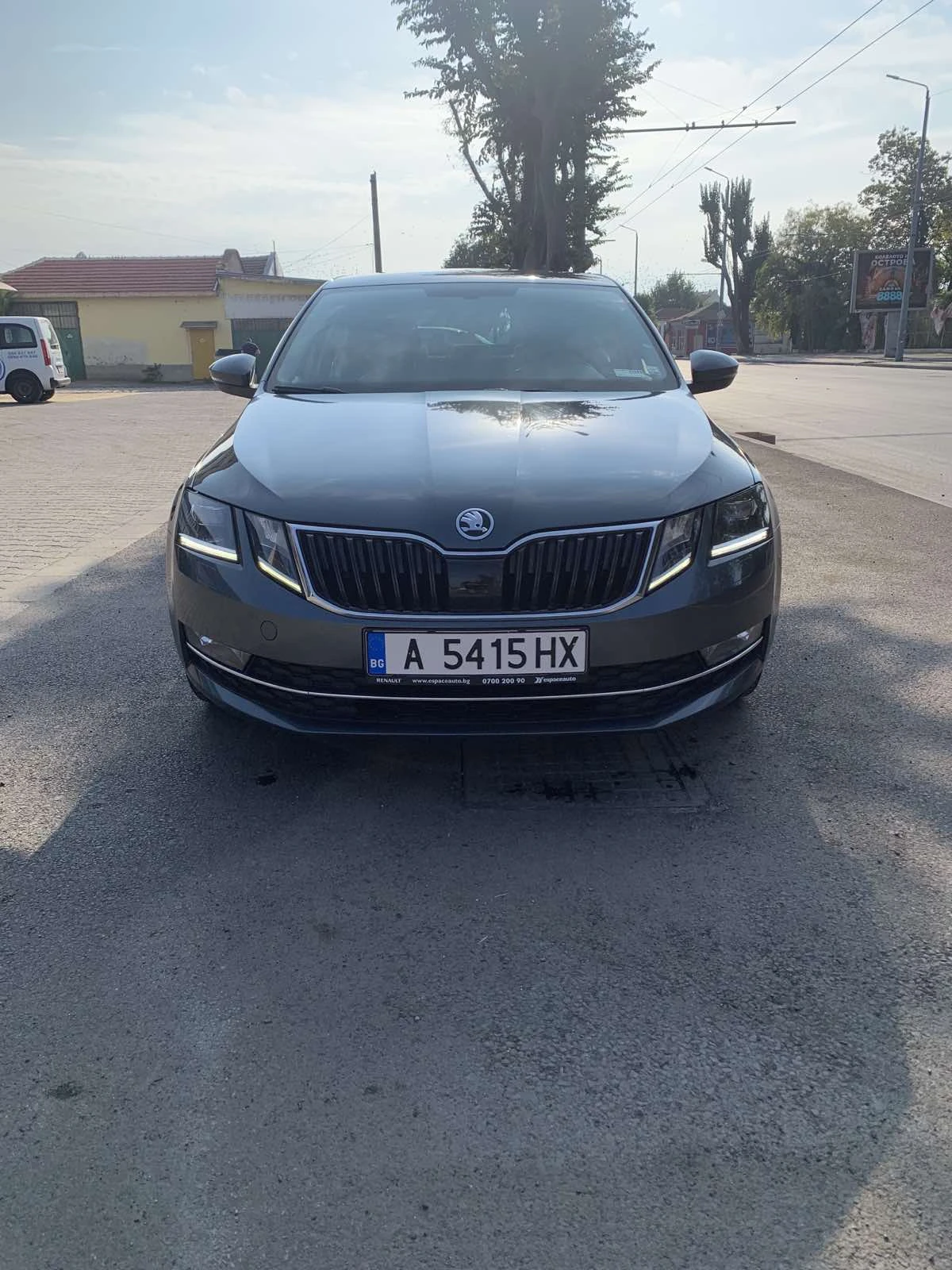 Skoda Octavia 1.6TDI DSG !!!ГАРАНЦИЯ!!! - изображение 2