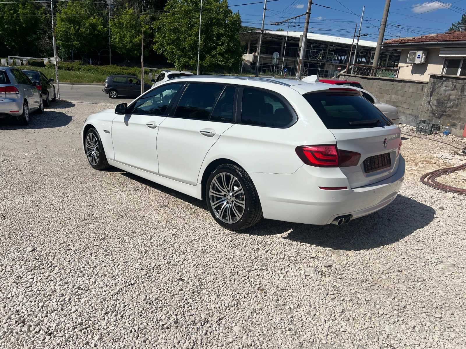 BMW 525 3.0 d Shadow Line - изображение 5