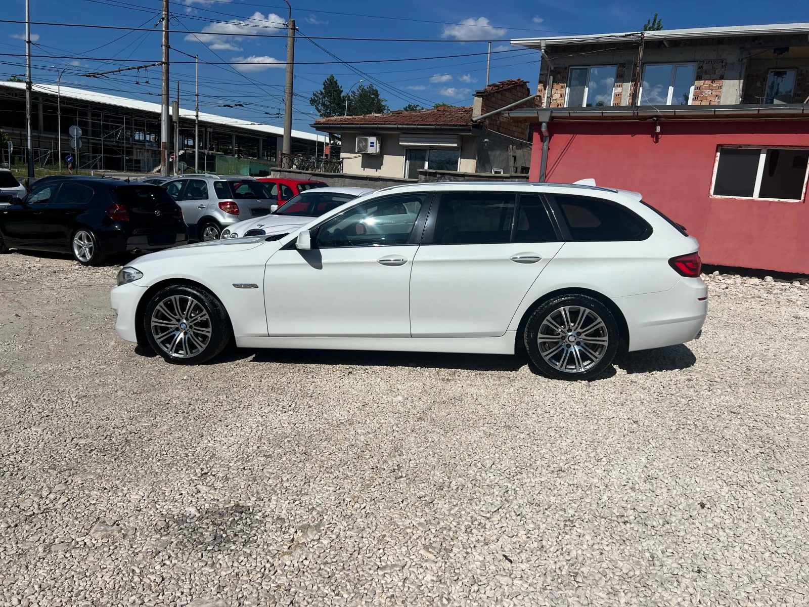 BMW 525 3.0 d Shadow Line - изображение 6
