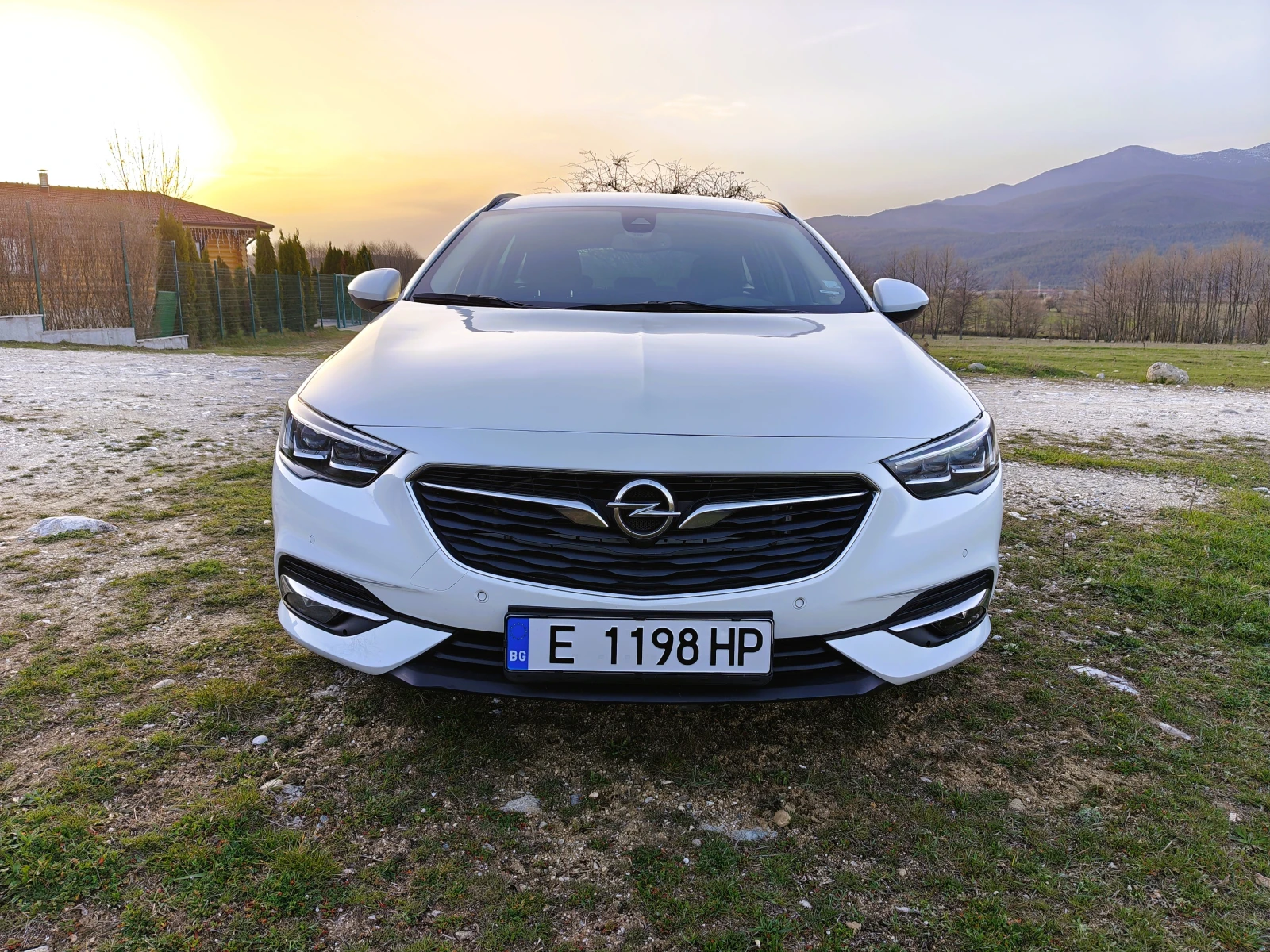 Opel Insignia EXCLUSIVE 1.6 CDTI  (136) Aвтомат Apple Car - изображение 2