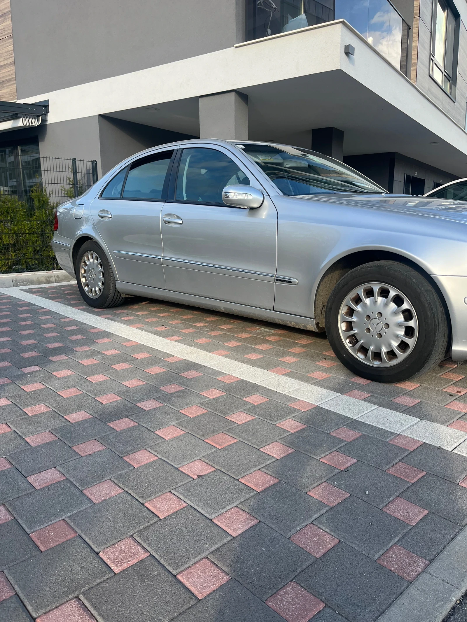 Mercedes-Benz E 320 Mercedes Benz E320 - изображение 2