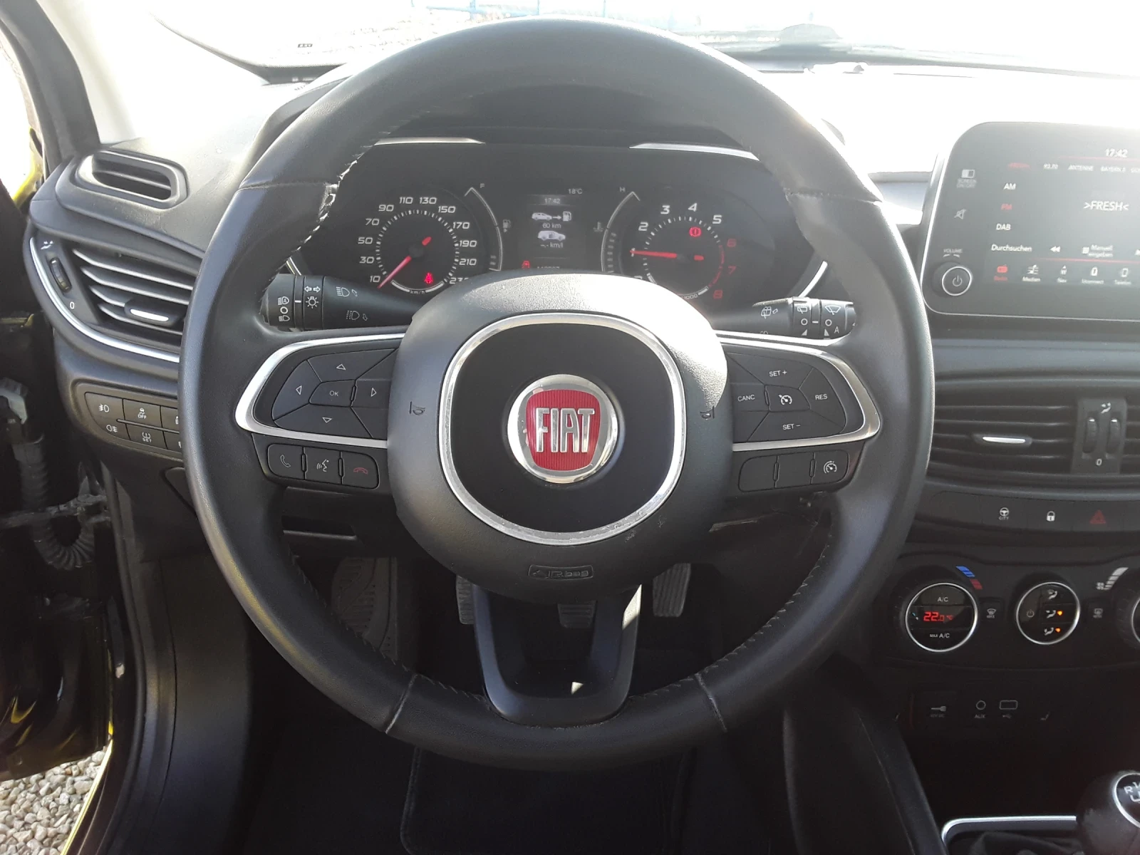 Fiat Tipo 1.4 t-jet - изображение 10