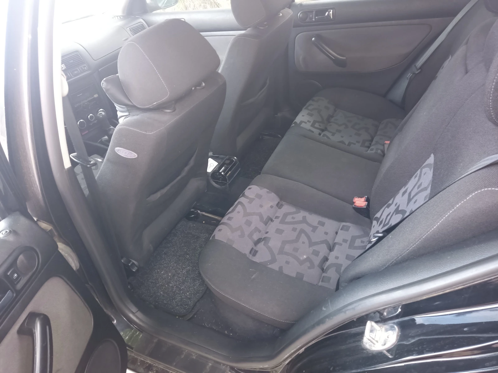 VW Golf 4    1, 6 SR - изображение 8