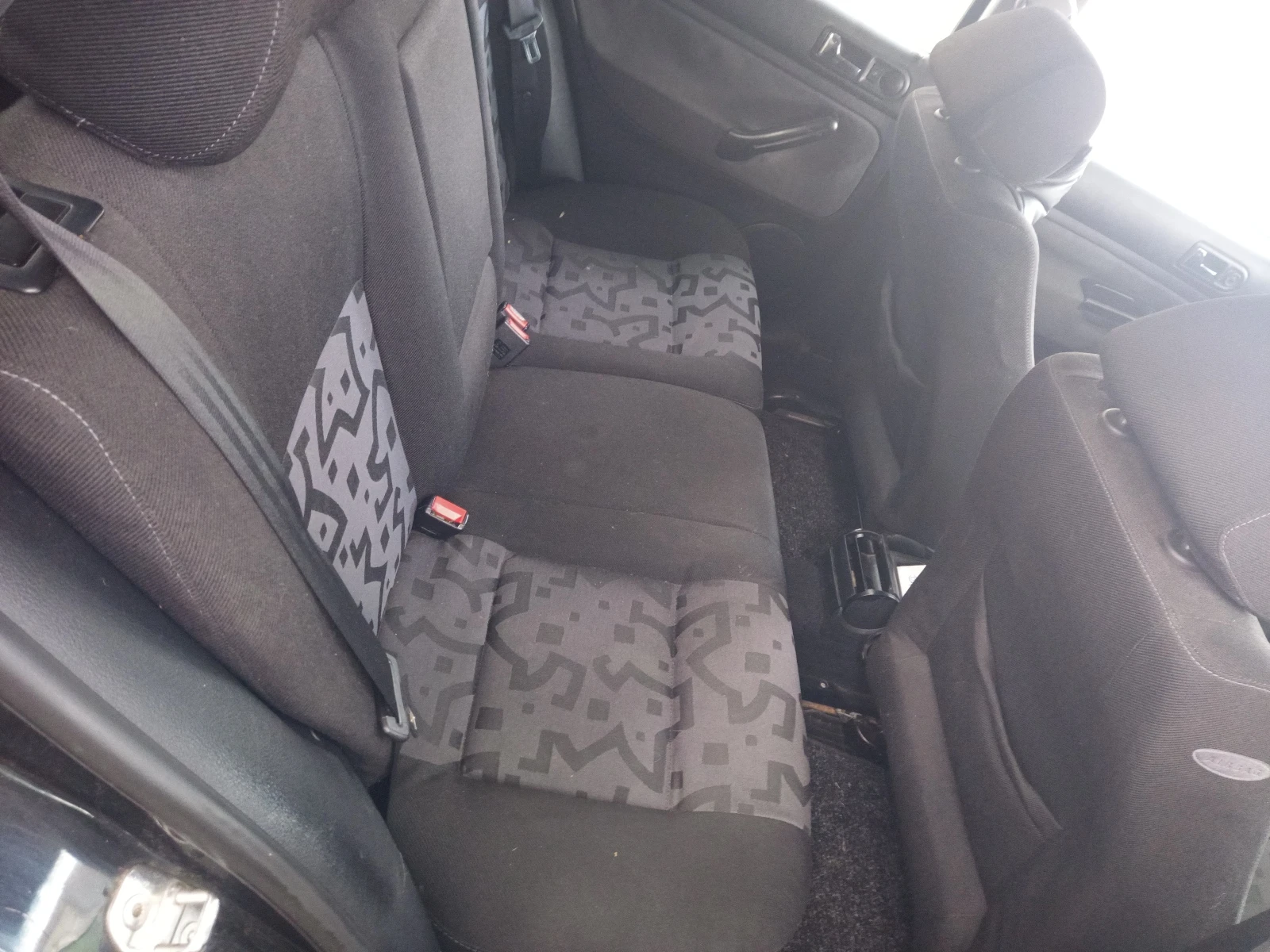 VW Golf 4    1, 6 SR - изображение 7