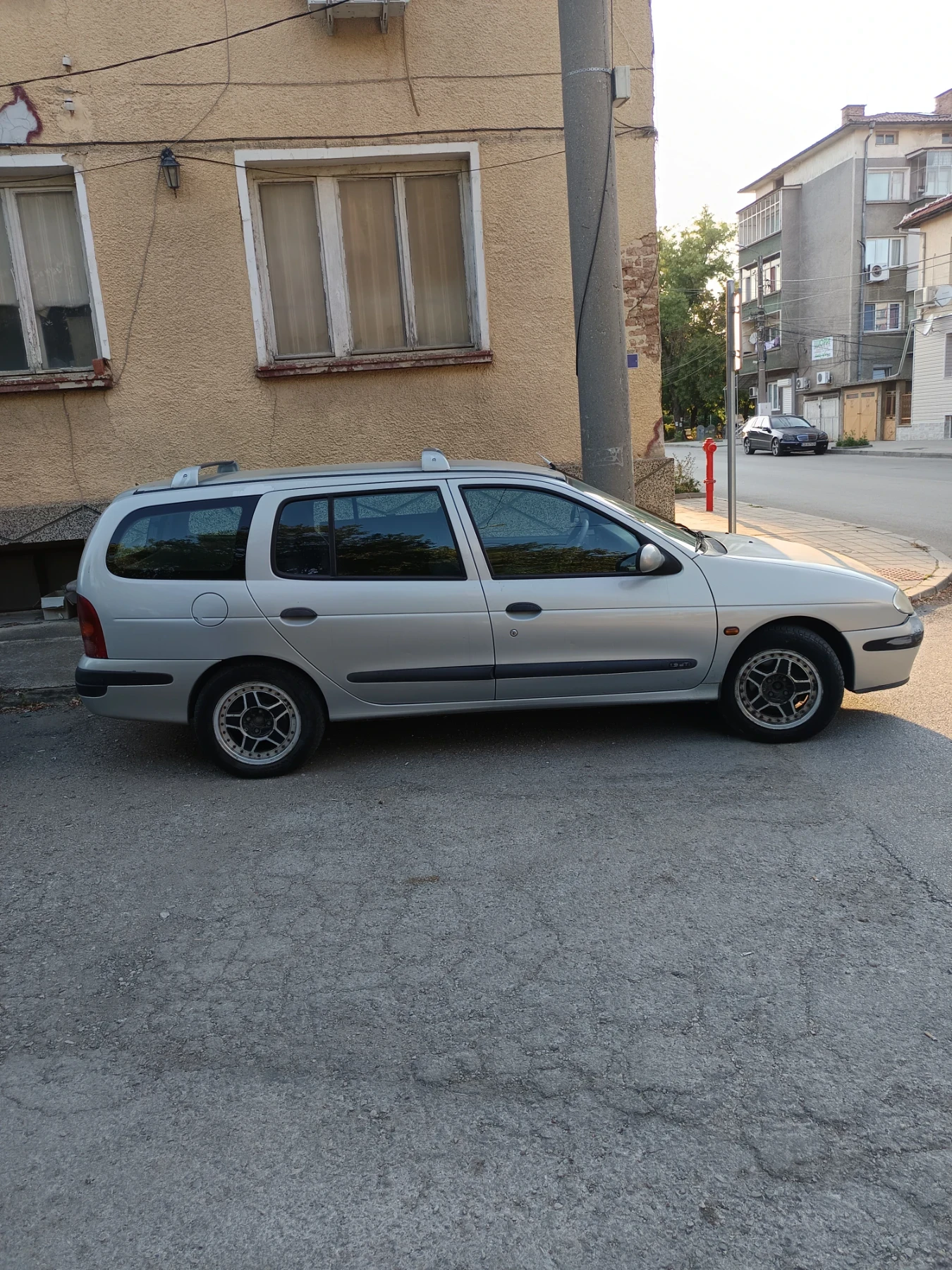 Renault Megane 1.9 TDI 2001г. - изображение 3