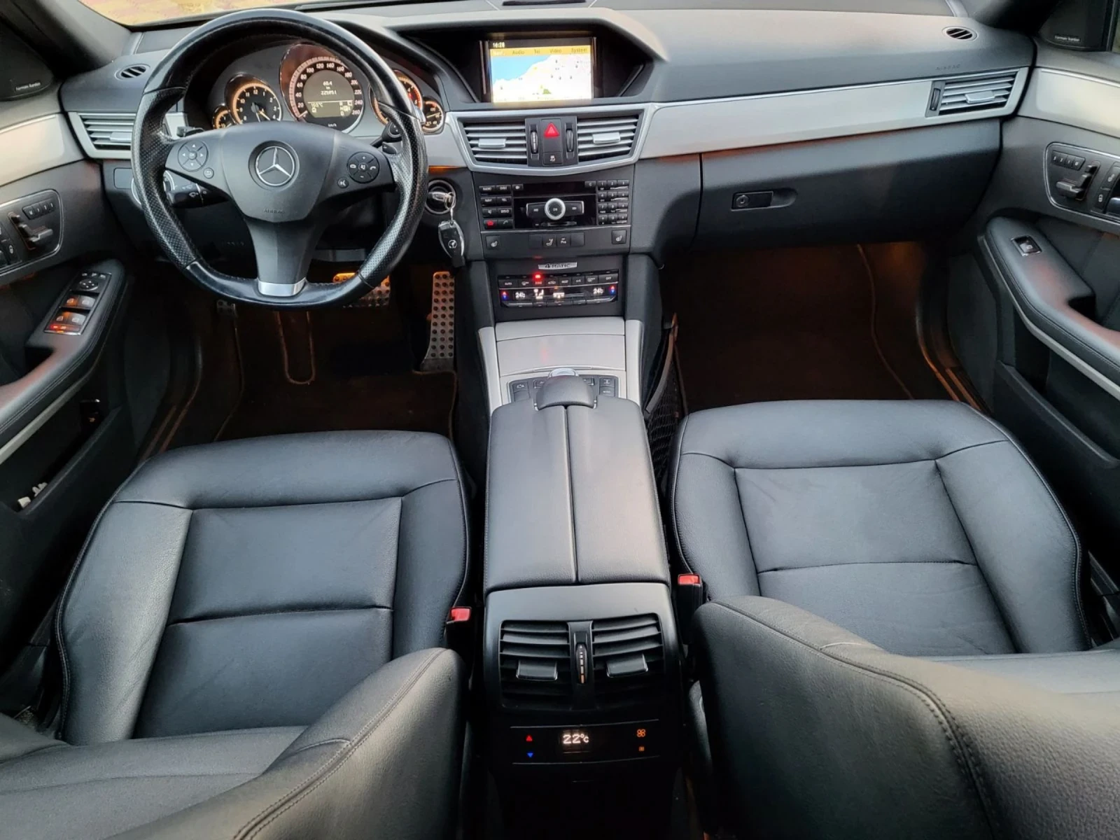 Mercedes-Benz E 350 CDI 4-matic AMG  | Mobile.bg — изображение 11