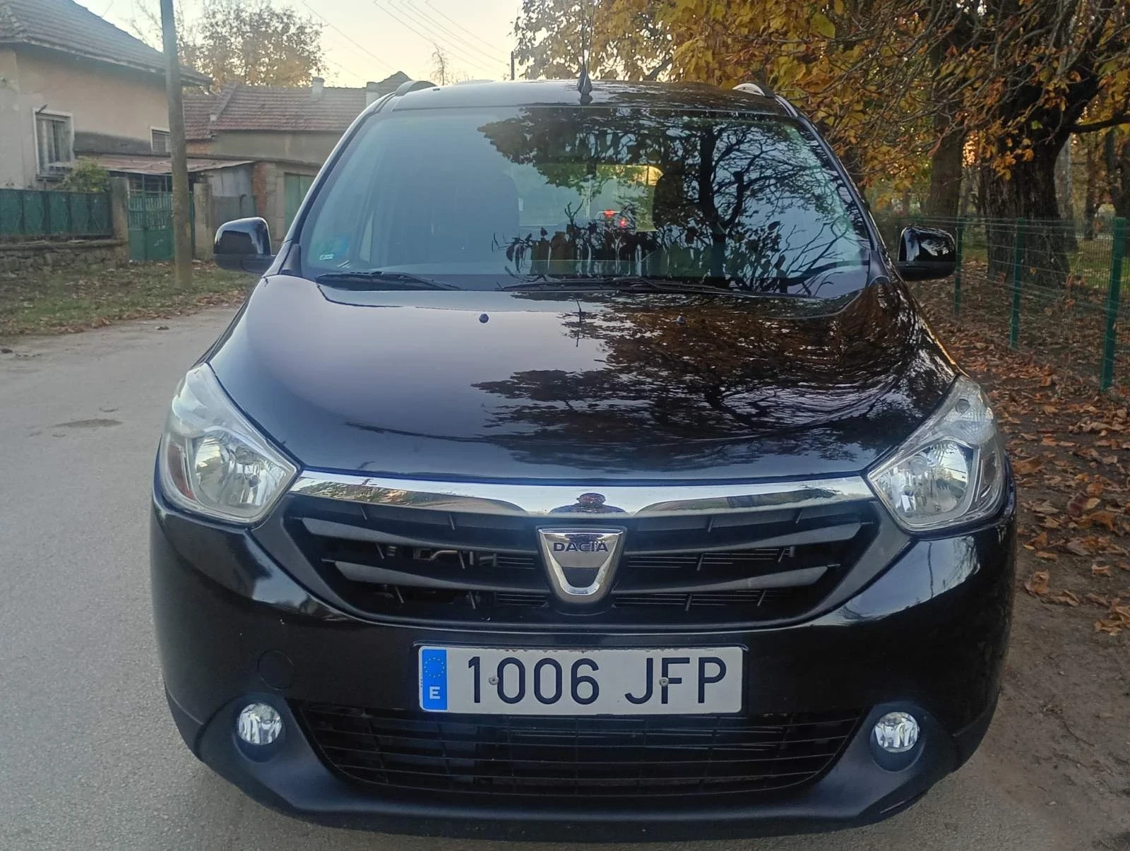 Dacia Lodgy 1.6i* ГАЗ*  - изображение 3