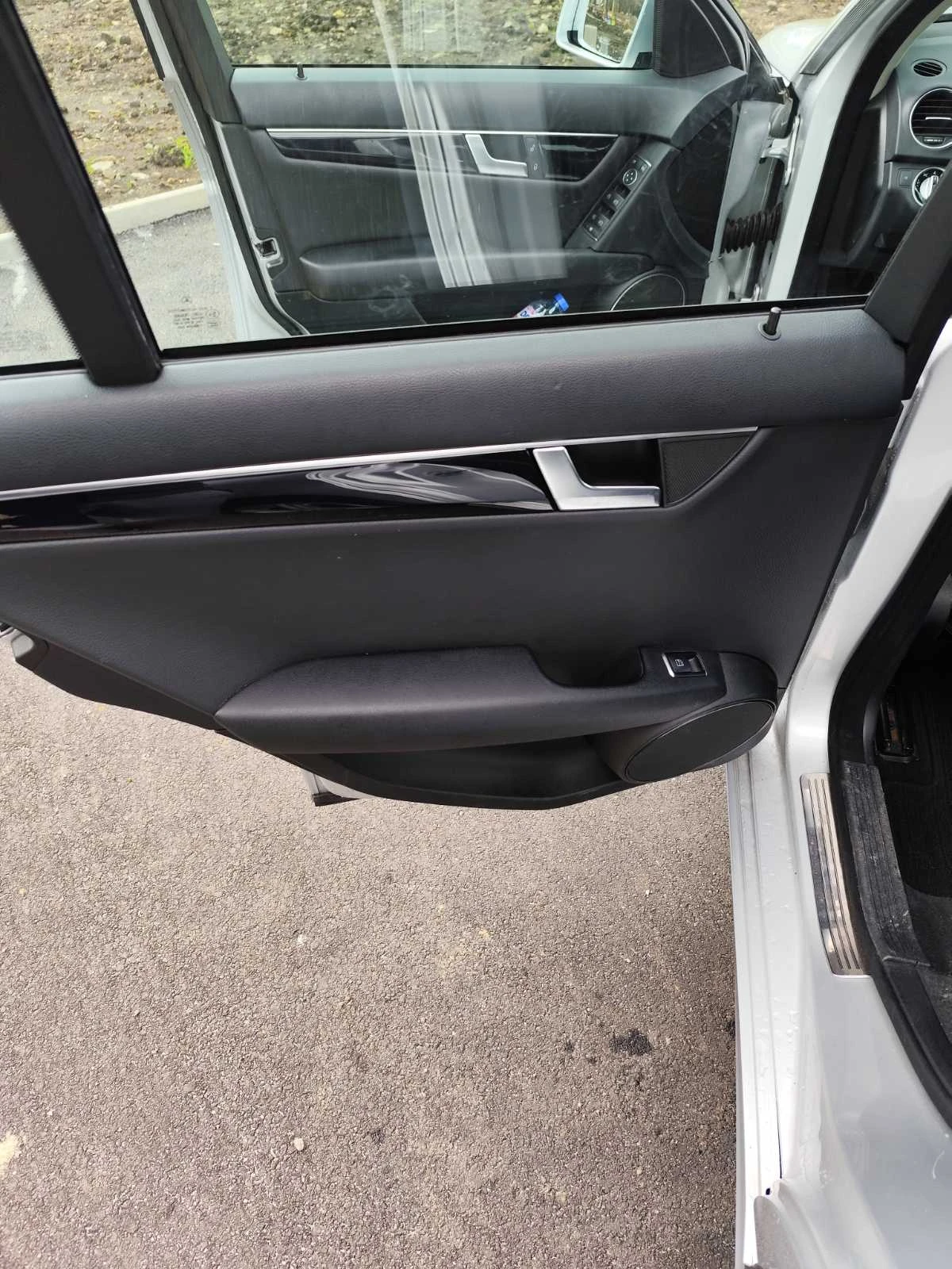 Mercedes-Benz C 180 | Mobile.bg � ����������� 14