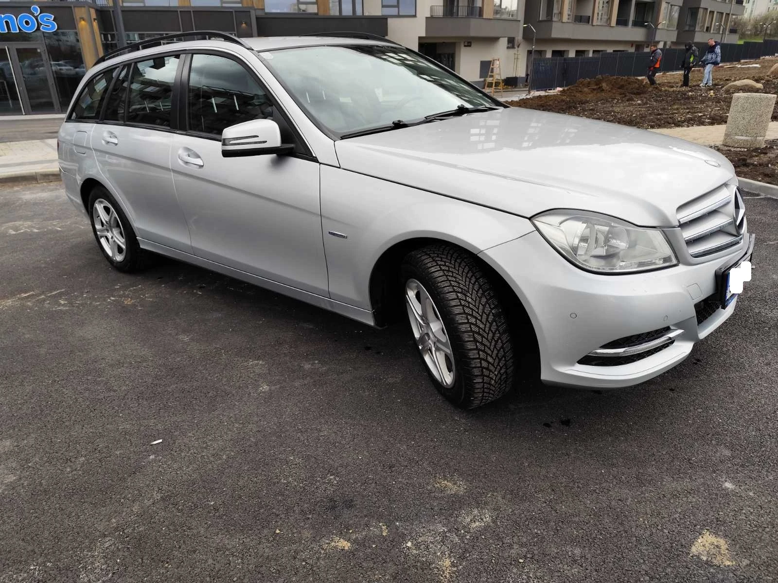 Mercedes-Benz C 180  - изображение 2