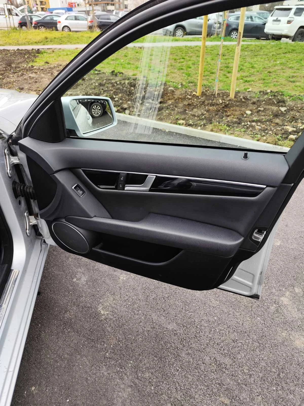 Mercedes-Benz C 180 | Mobile.bg � ����������� 12