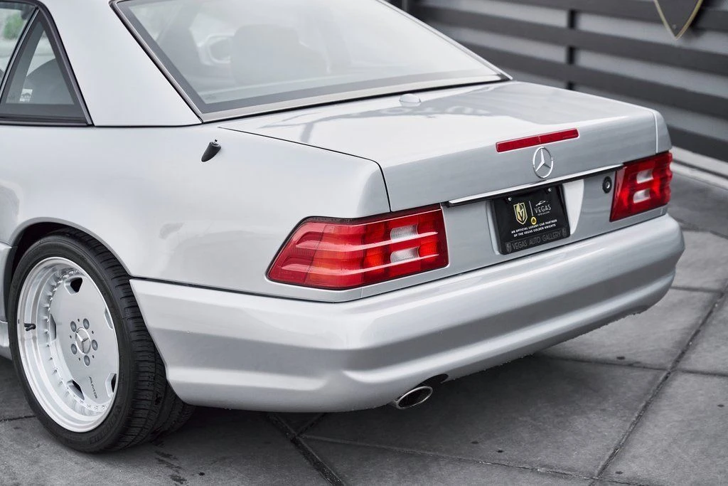 Mercedes-Benz SL 500  - изображение 10