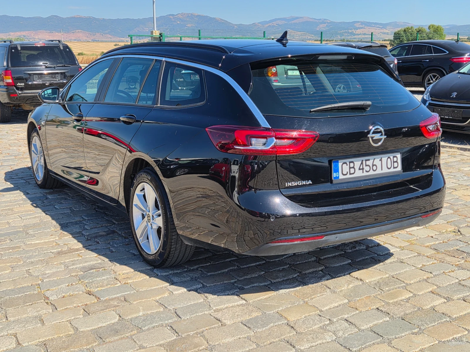 Opel Insignia ВСИЧКО ПЛАТЕНО, снимка 8 - Автомобили и джипове - 53253240