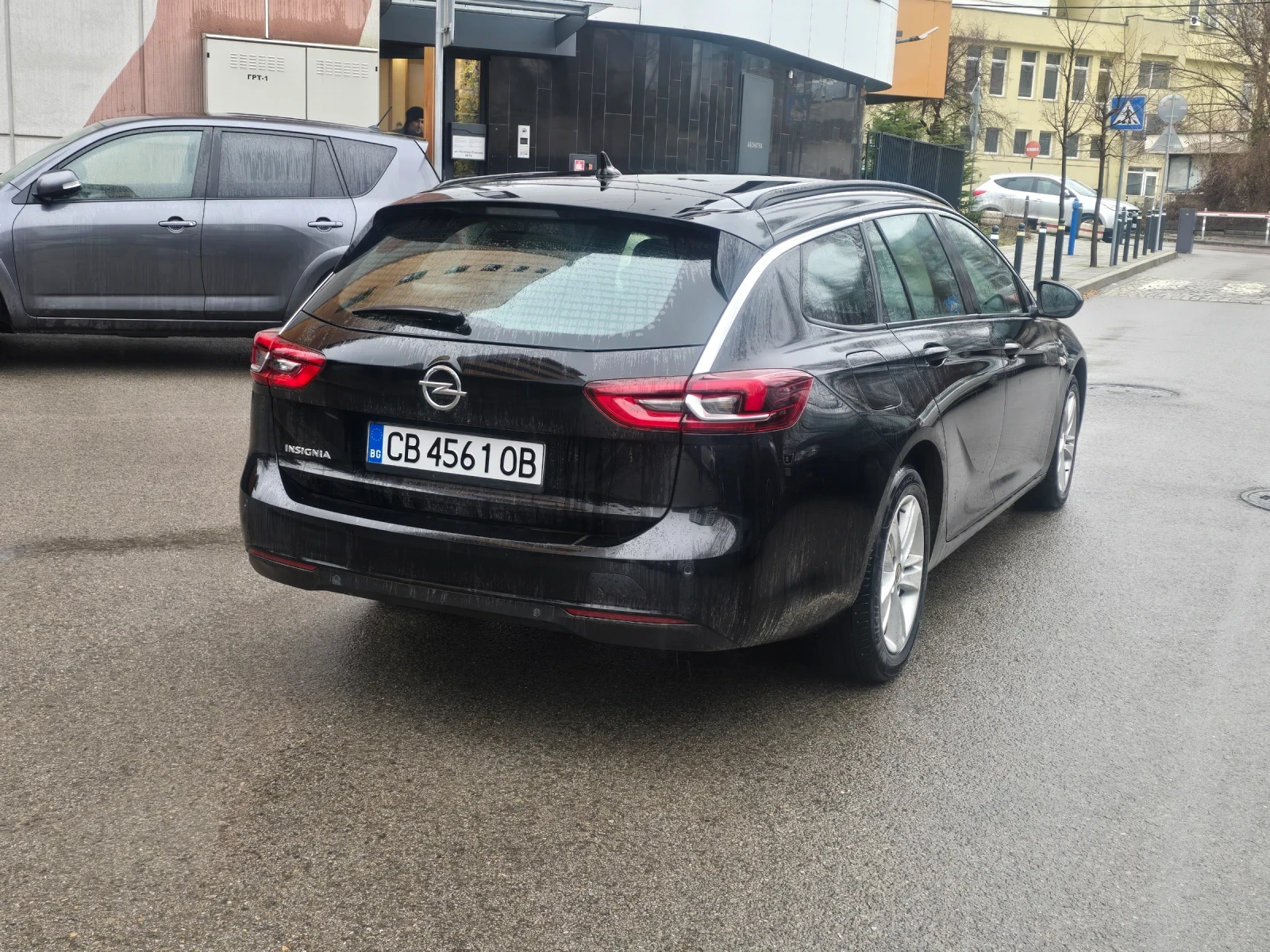Opel Insignia ВСИЧКО ПЛАТЕНО - изображение 4