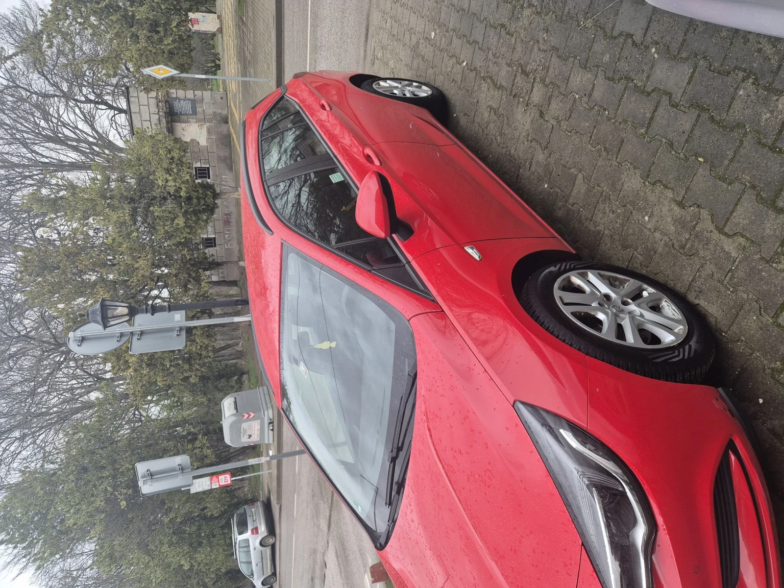 Opel Astra Комби - изображение 2