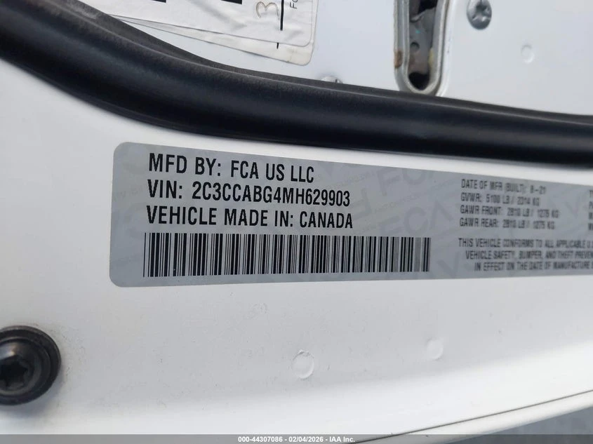 Chrysler 200 3.6L V-6 DOHC, VVT, 300HP Rear Wheel Drive | Mobile.bg � ����������� 9