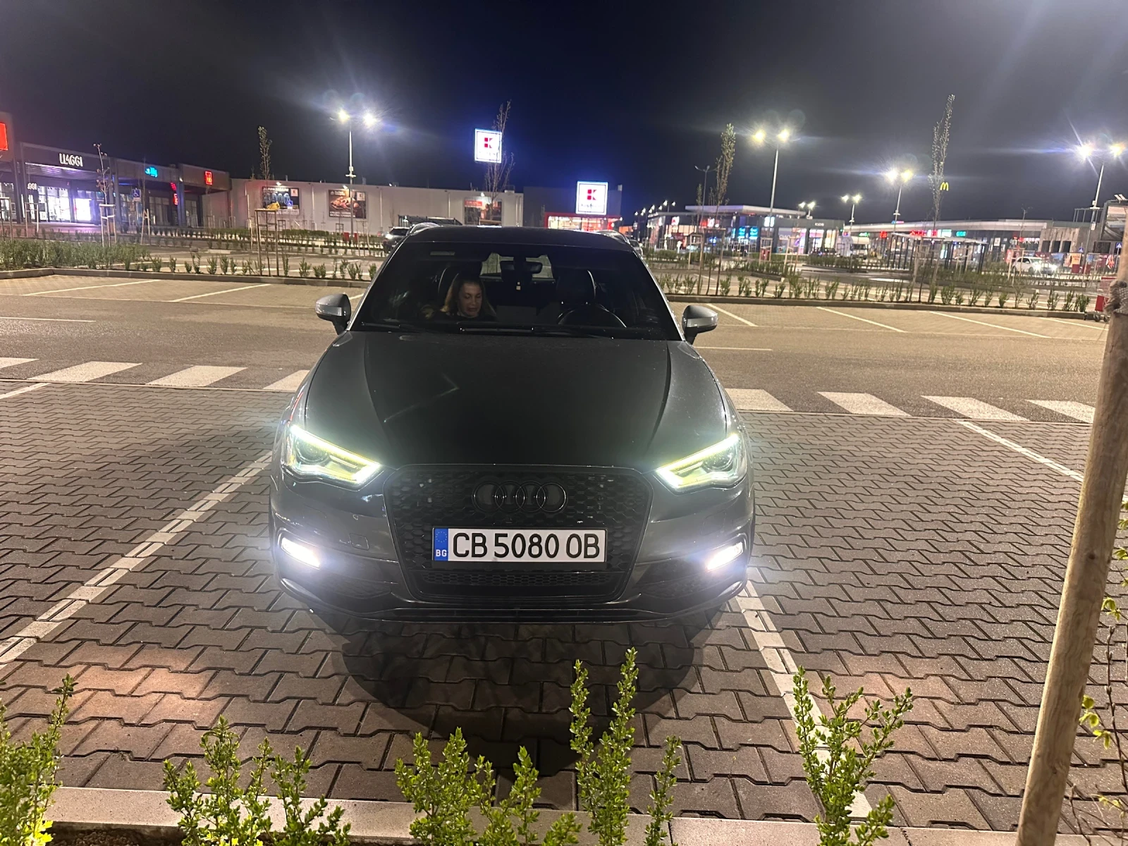 Audi A3 1, 6tdi 3xSline, снимка 13 - Автомобили и джипове - 54241003