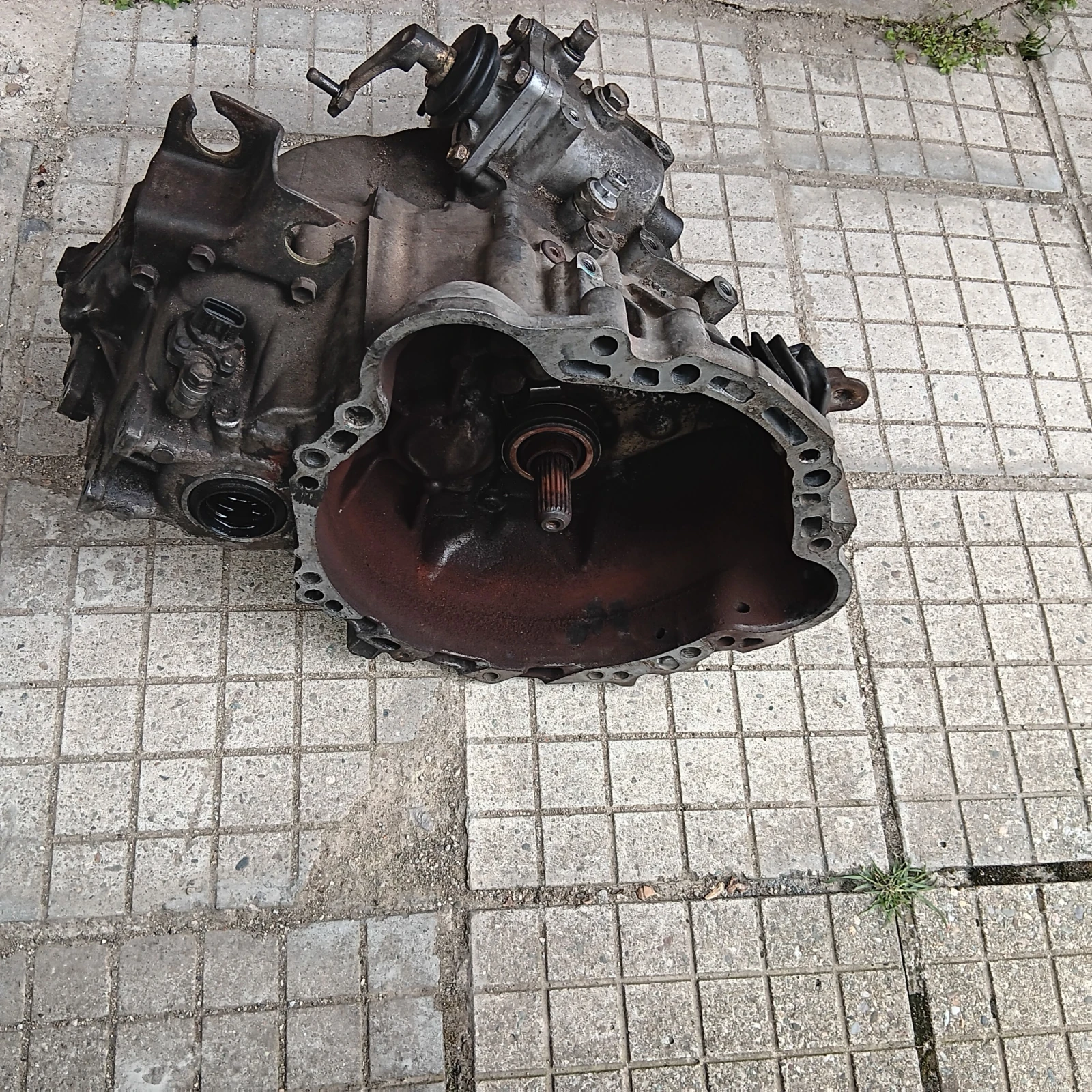 Toyota Avensis, снимка 2 - Автомобили и джипове - 54624931