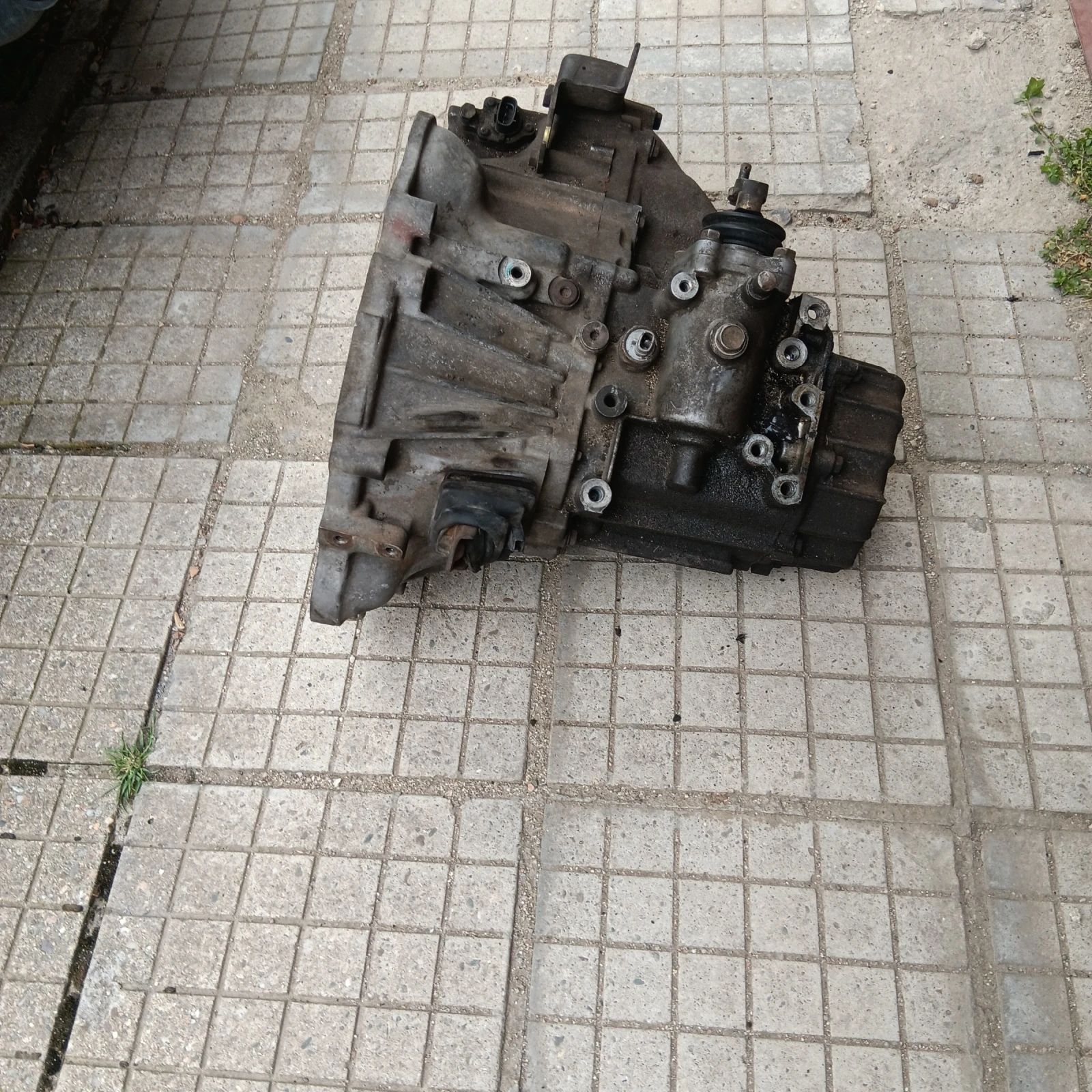 Toyota Avensis, снимка 3 - Автомобили и джипове - 54624931