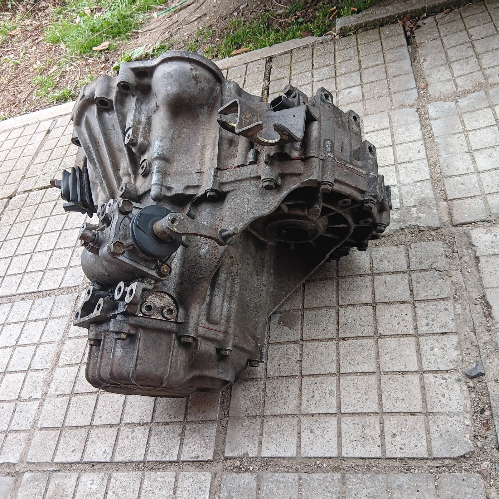 Toyota Avensis, снимка 5 - Автомобили и джипове - 54624931