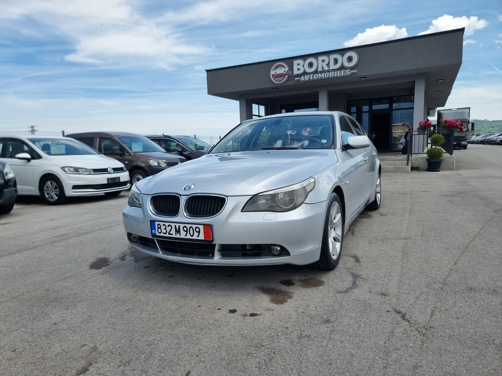 BMW 530 3.0D, снимка 2 - Автомобили и джипове - 54762204