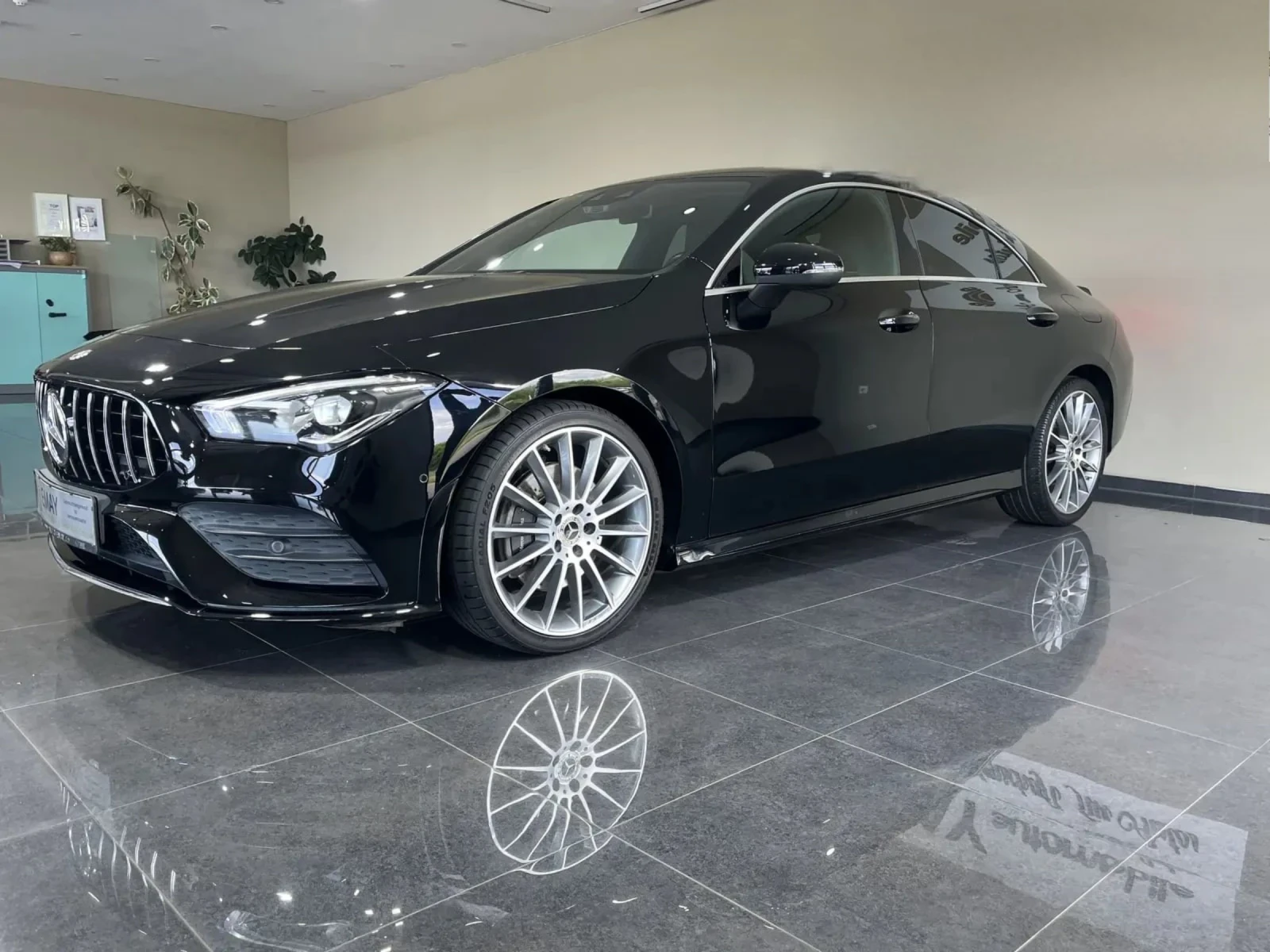 Mercedes-Benz CLA 200 CLA 45 AMG PAKET, снимка 7 - Автомобили и джипове - 54885610