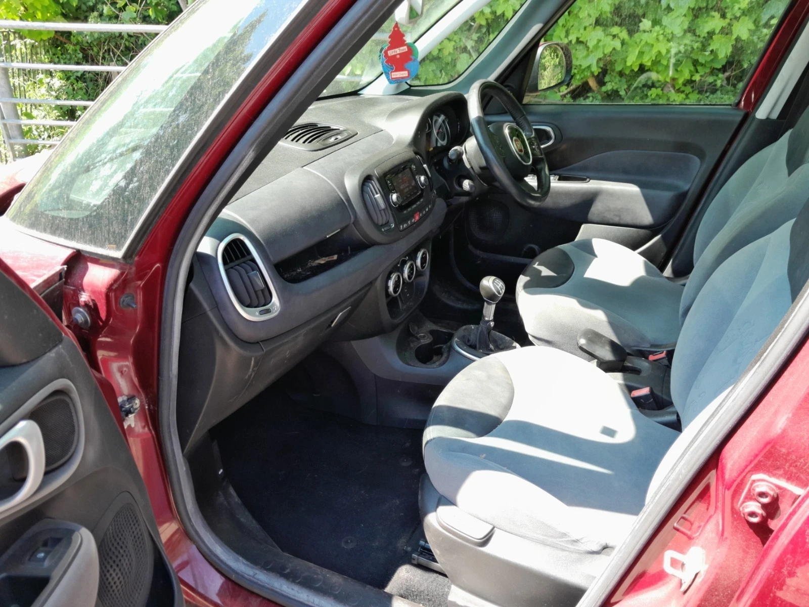 Fiat 500L 1.3d, снимка 5 - Автомобили и джипове - 54907323