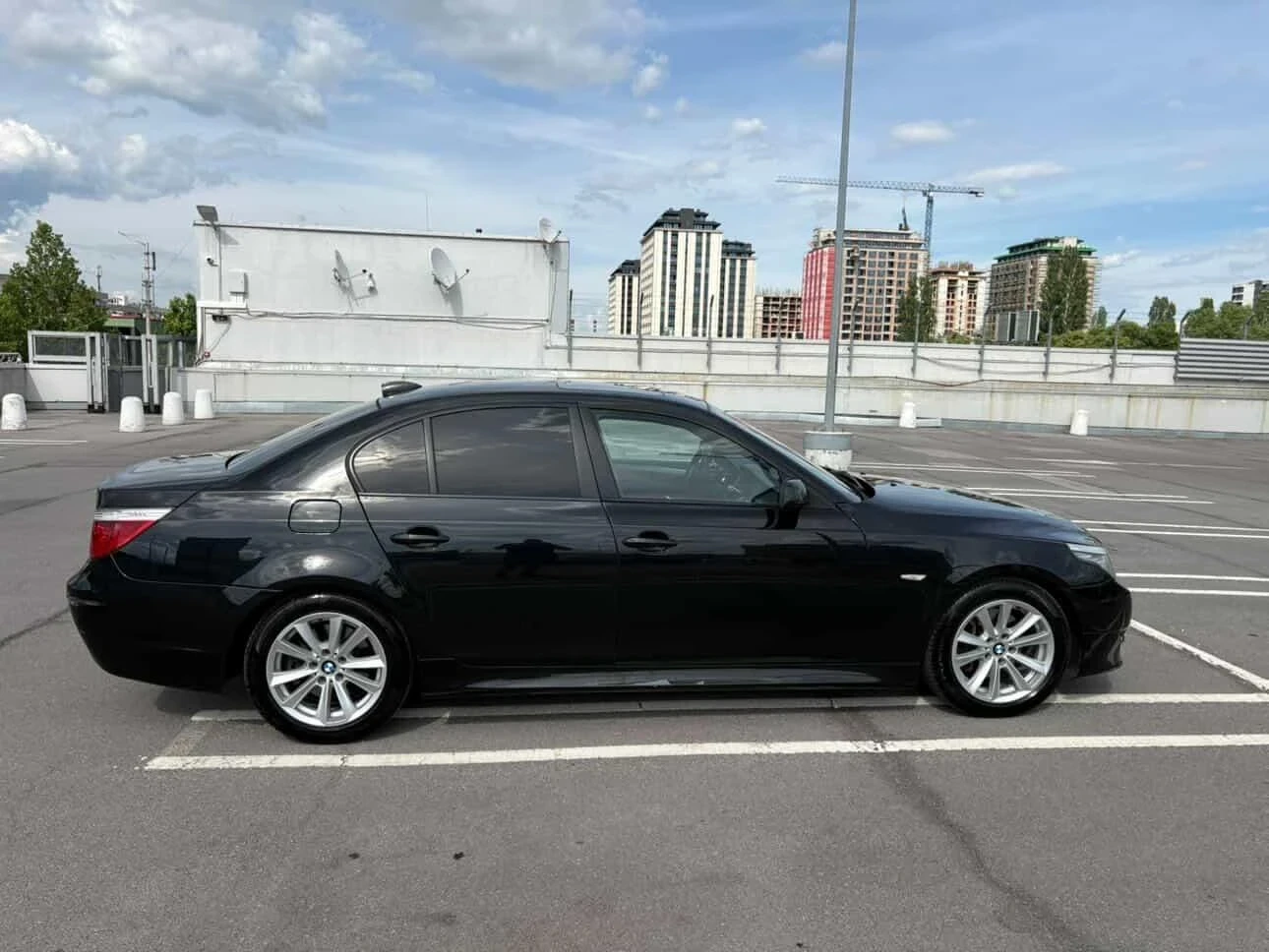 BMW 525 525d facelift, снимка 4 - Автомобили и джипове - 54980999
