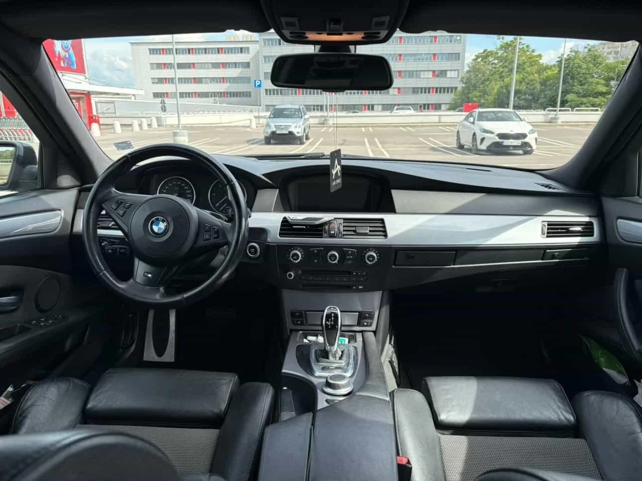 BMW 525 525d facelift, снимка 10 - Автомобили и джипове - 54980999