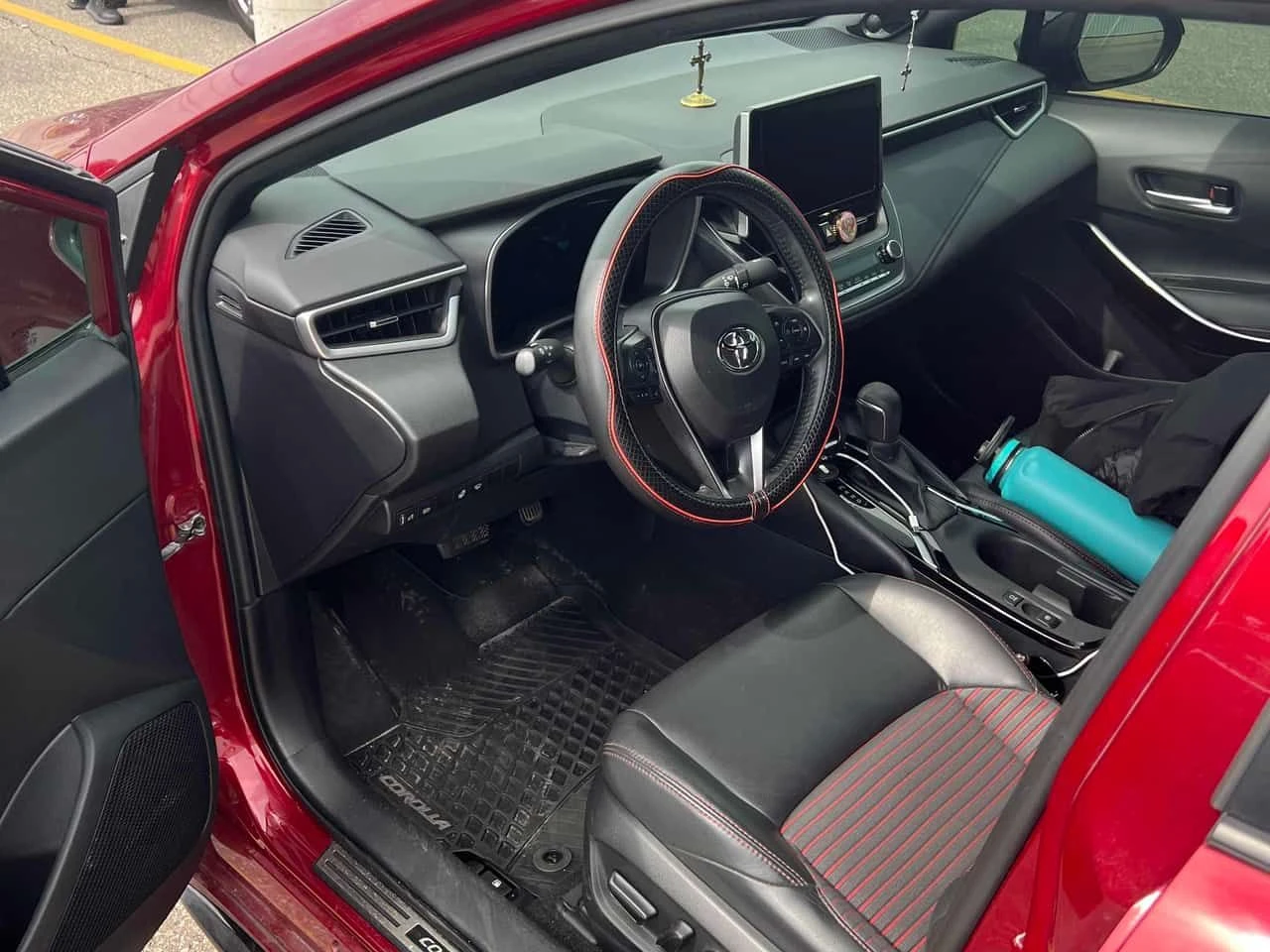 Toyota Corolla * XSE CVT * АВТОКРЕДИТ БЕЗ ПЪРВОНАЧАЛНА ВНОСКА* , снимка 5 - Автомобили и джипове - 55093189