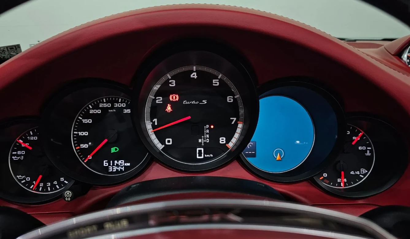 Porsche 911 TURBO S * CARBON CERAMIC , снимка 12 - Автомобили и джипове - 55130483