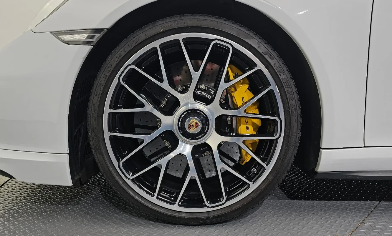 Porsche 911 TURBO S * CARBON CERAMIC , снимка 4 - Автомобили и джипове - 55130483