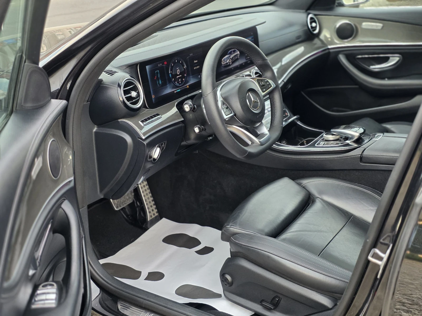 Mercedes-Benz E 220 2.2 CDI 194 k.c. AMG-Pack Full  ЛИЗИНГ, снимка 9 - Автомобили и джипове - 55317102