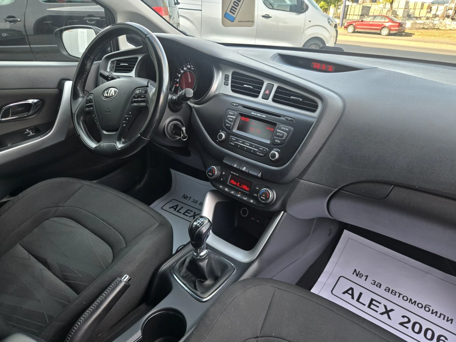 Kia Ceed, снимка 9 - Автомобили и джипове - 56431109