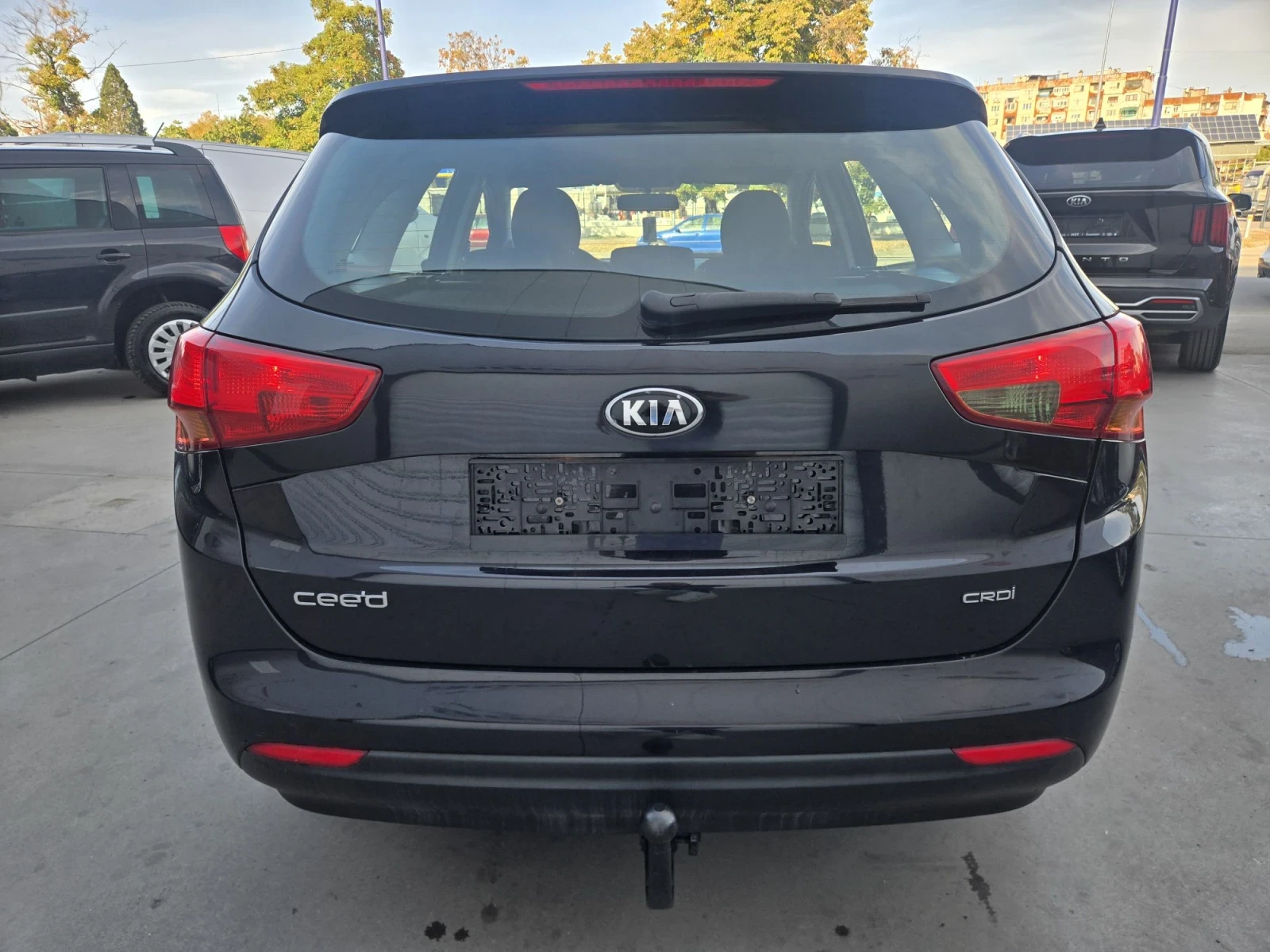 Kia Ceed, снимка 5 - Автомобили и джипове - 56431109