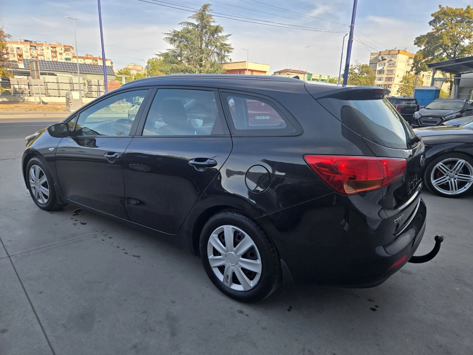 Kia Ceed, снимка 6 - Автомобили и джипове - 56431109