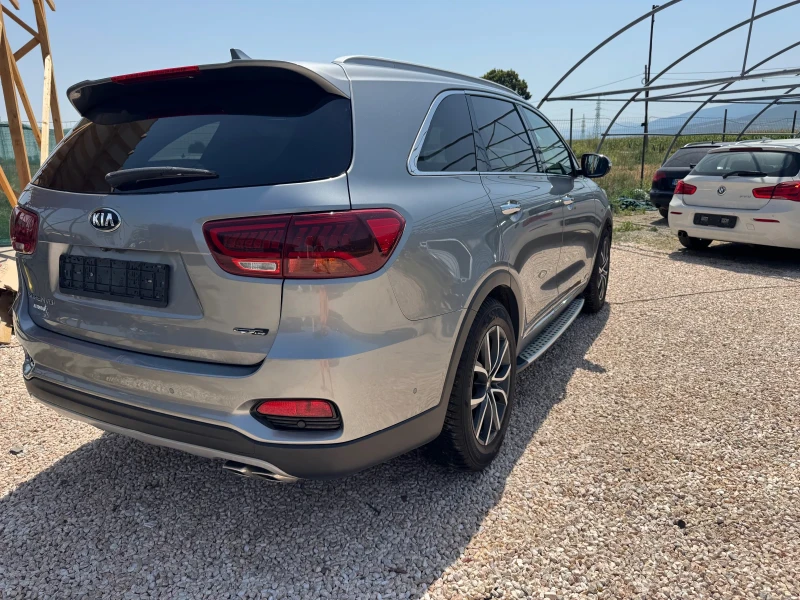 Kia Sorento GT-LINE 6+ 1, снимка 5 - Автомобили и джипове - 51150325