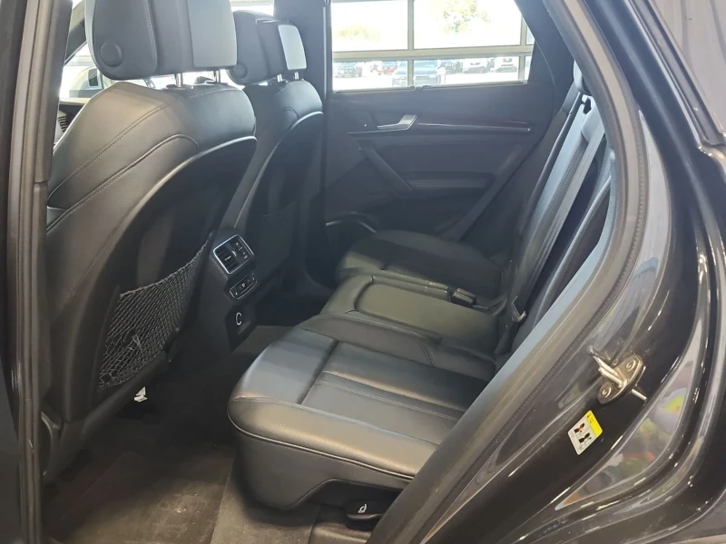 Audi SQ5 Technik* SQ5* Обдух* Подгрев* Пано, снимка 12 - Автомобили и джипове - 52318059