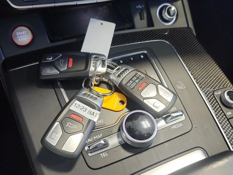 Audi SQ5 Technik* SQ5* Обдух* Подгрев* Пано, снимка 10 - Автомобили и джипове - 52318059