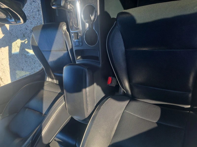 Kia Sportage GT Koja Navi Panorama4x4, снимка 15 - Автомобили и джипове - 52233698