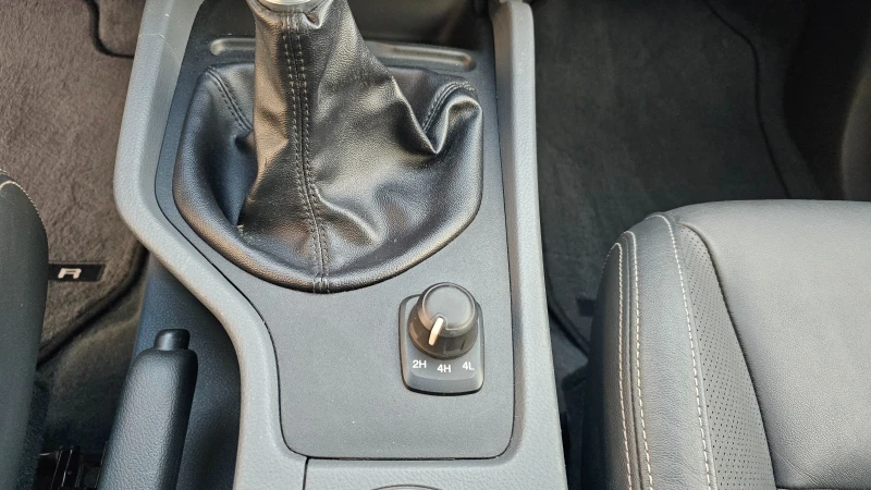 Ford Ranger 2.2 4x4, снимка 15 - Автомобили и джипове - 52420185